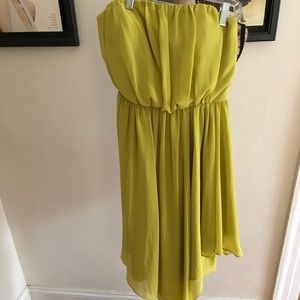 Vince Camuto yellow chiffon dress